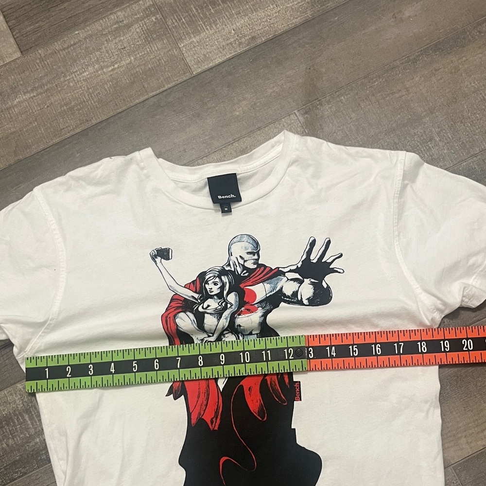 Bench White and Red Graphic woMen's Tee - Picture 6 of 11